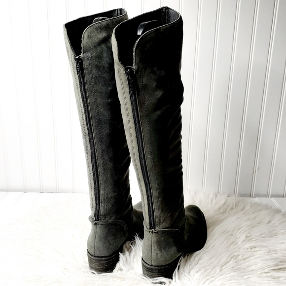 Matisse Grifter Distressed Leather Boots - Picture 4 of 13